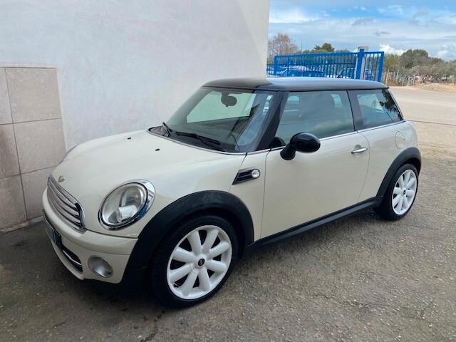 Mini 1.6 16V Cooper D