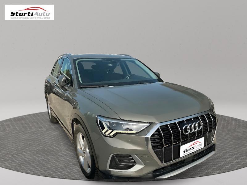 Audi Q3 35 2.0 tdi Business Advanced s-tronic