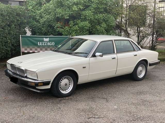 Jaguar XJ6 4.0 (XJ40) Sovereign + Attestato ASI