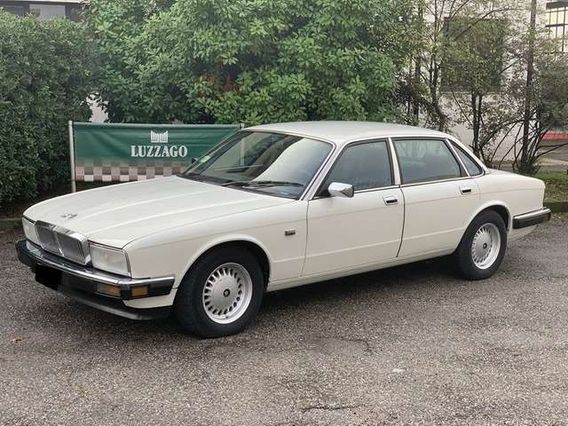 Jaguar XJ6 4.0 (XJ40) Sovereign + Attestato ASI
