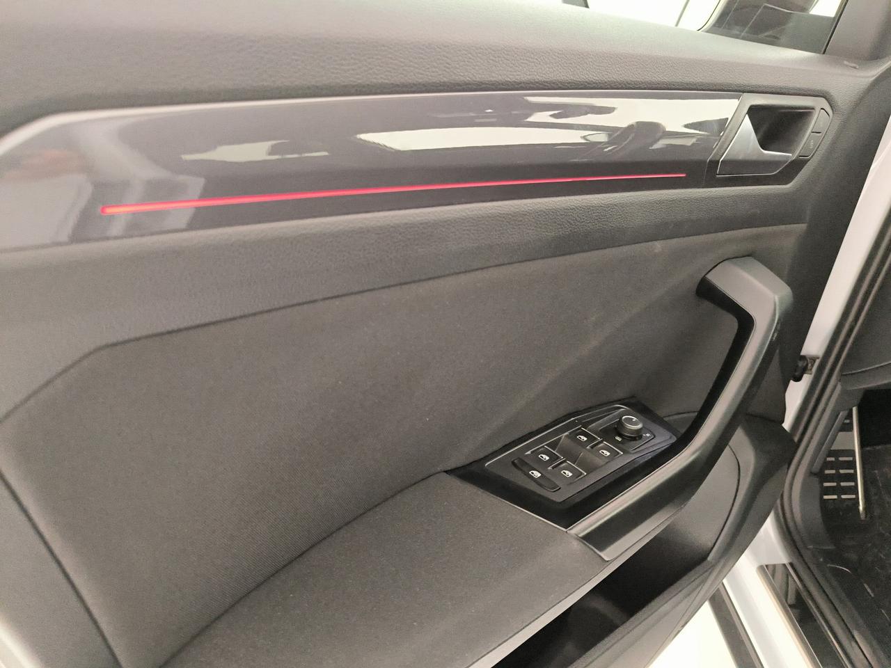 Volkswagen T-Roc 2.0 tdi advanced 4motion dsg