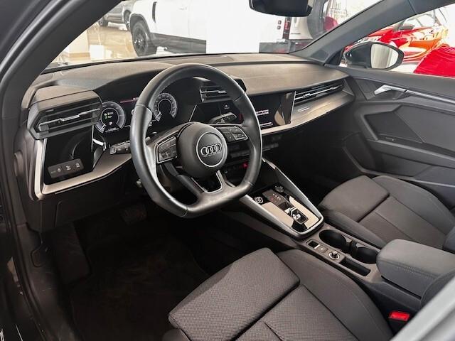 Audi A3 Sedan 35 TFSI S tronic Business Advanced