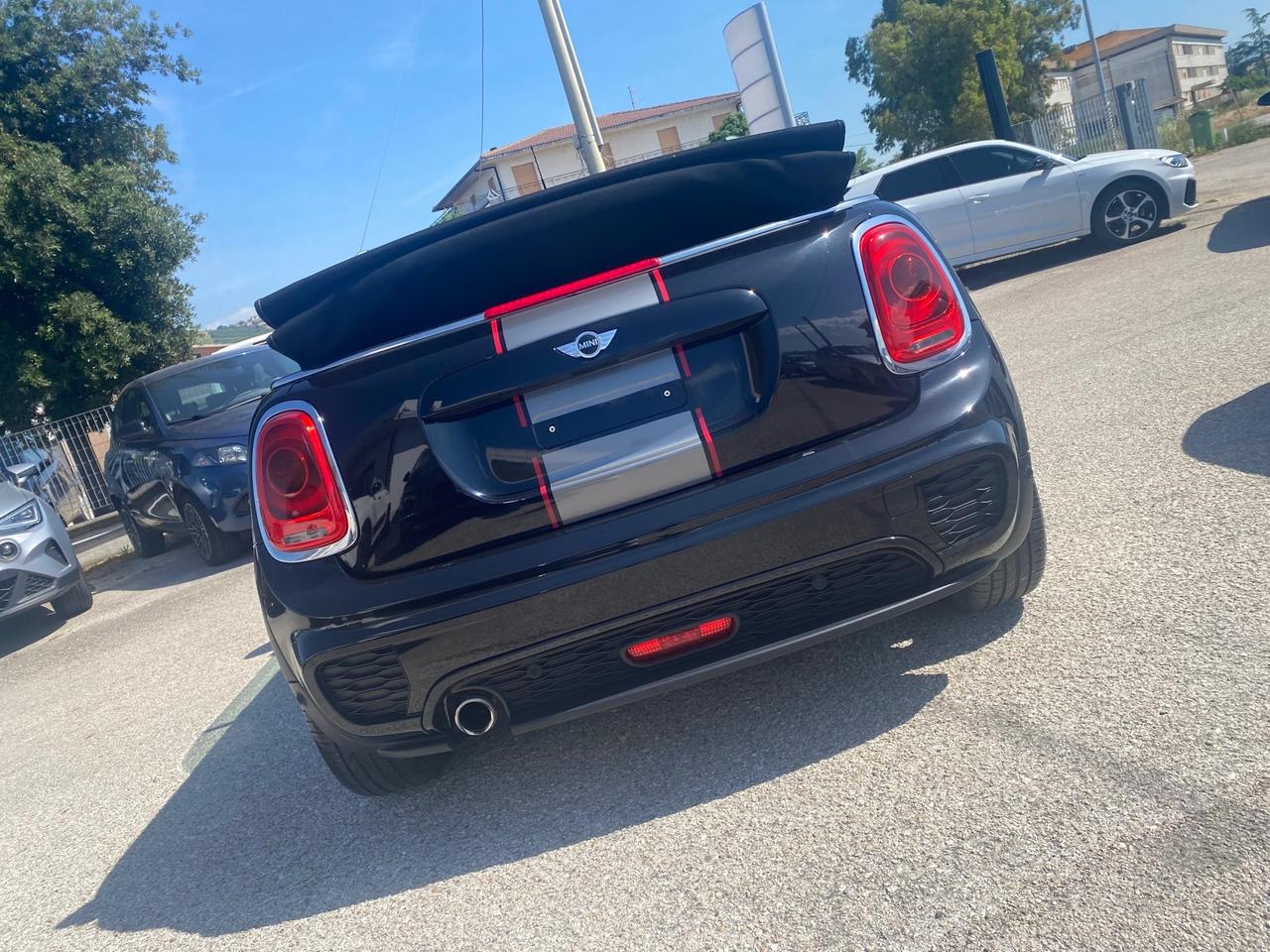 Mini Cooper D Cabrio 1.5 boost 116cv **Pack John Cooper Works**
