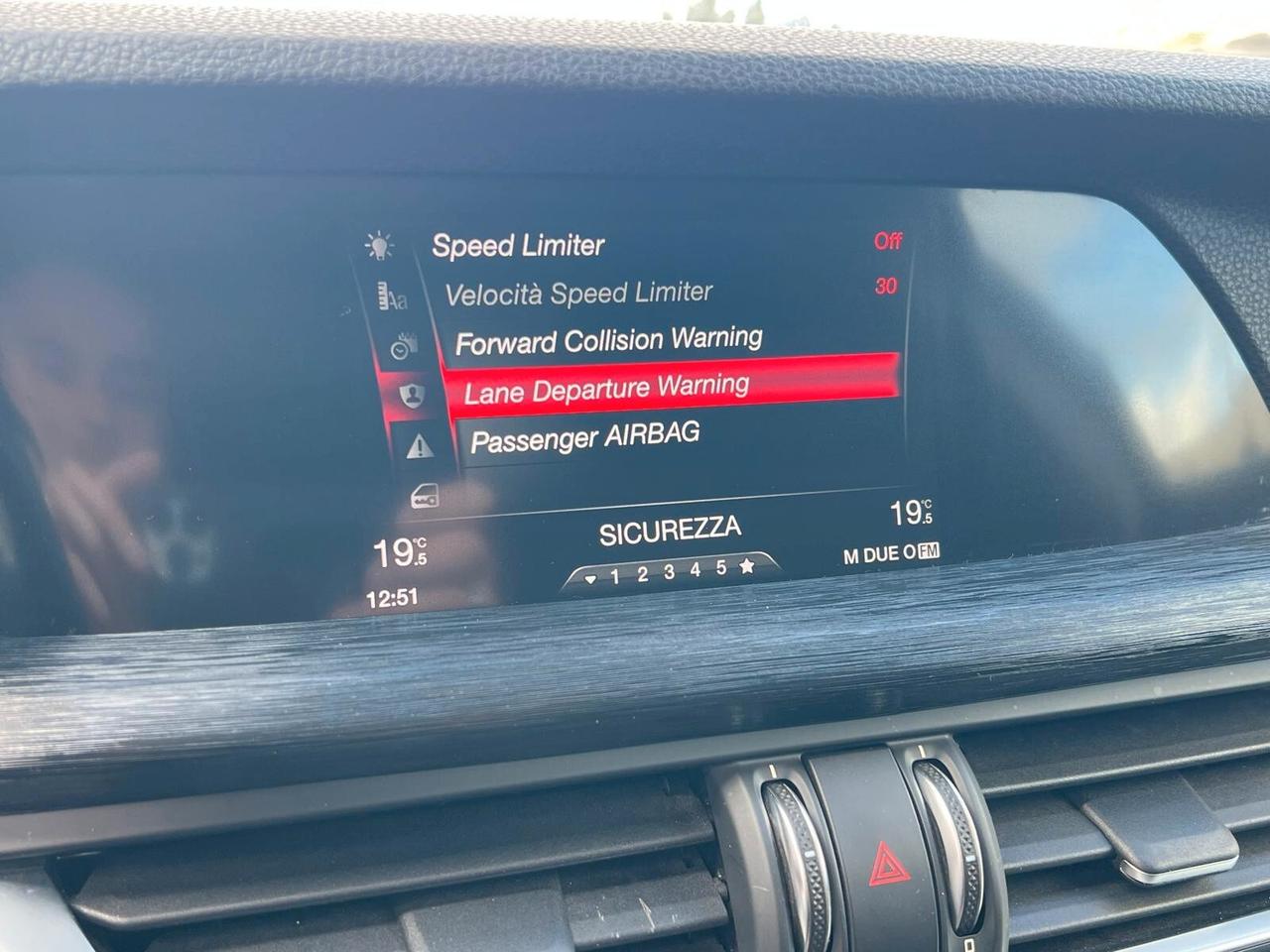 Alfa Stelvio 190 CV Q4 TETTO PANORAMICO APRIBILE