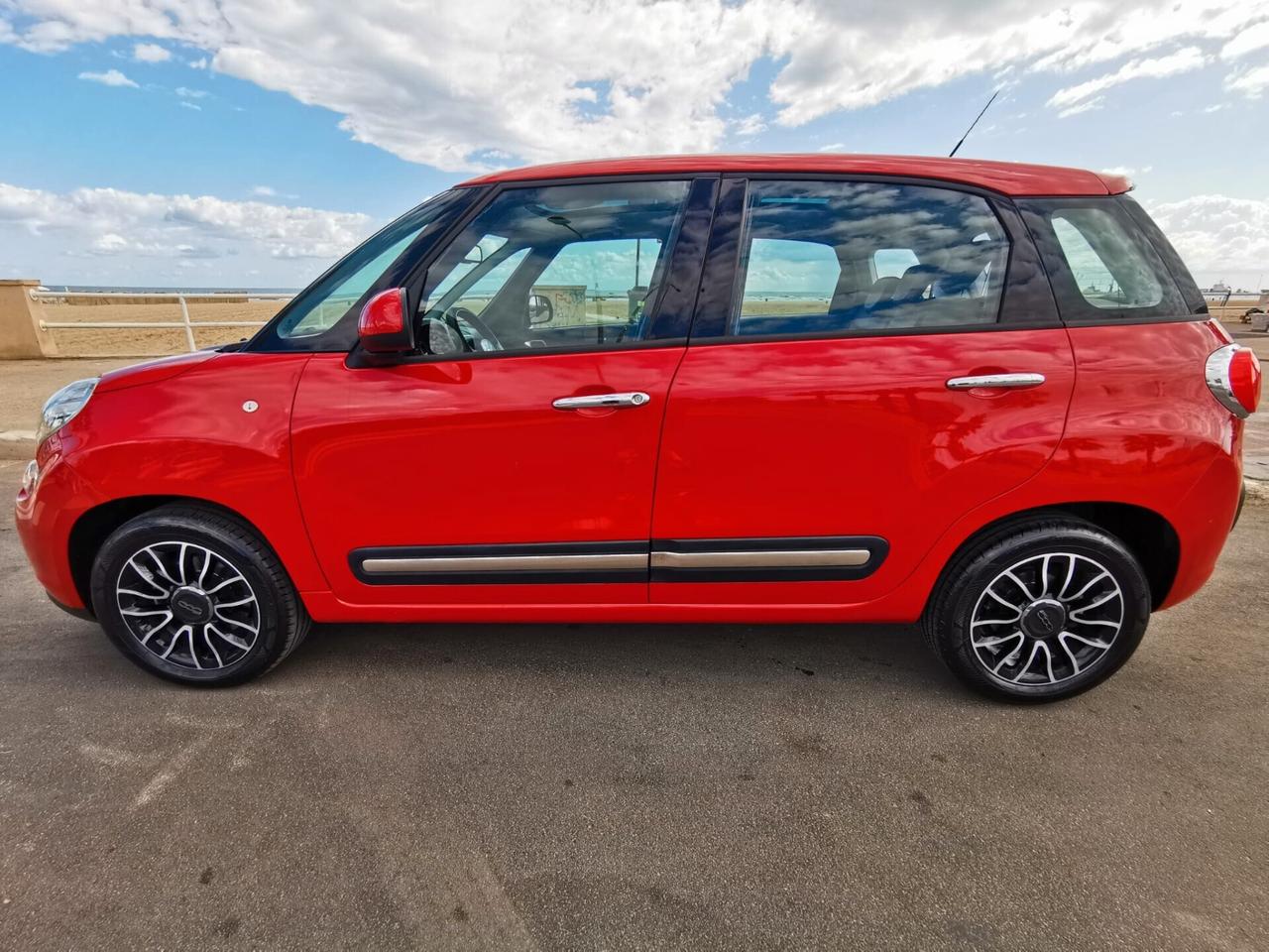 Fiat 500L 1.3 MJT 85CV Lounge TETTO PANOR.