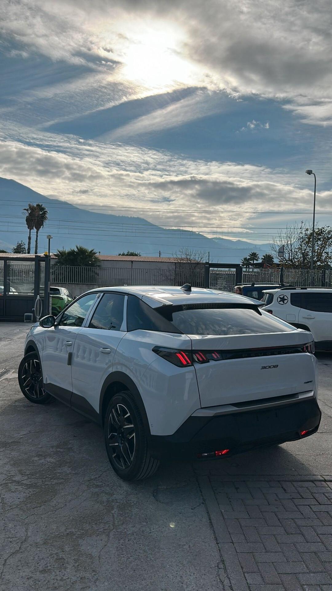 Peugeot 3008 Hybrid 136 e-DCS6 GT AUTOMATICA