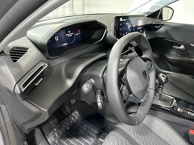Peugeot 208 PureTech 100 cv Stop&Start 5 porte Allure KM ZERO