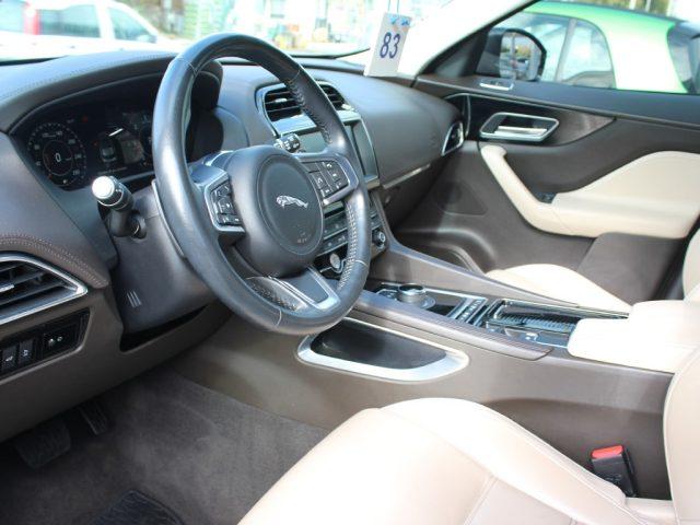JAGUAR F-Pace 2.0 D AWD 180 CV aut. Prestige