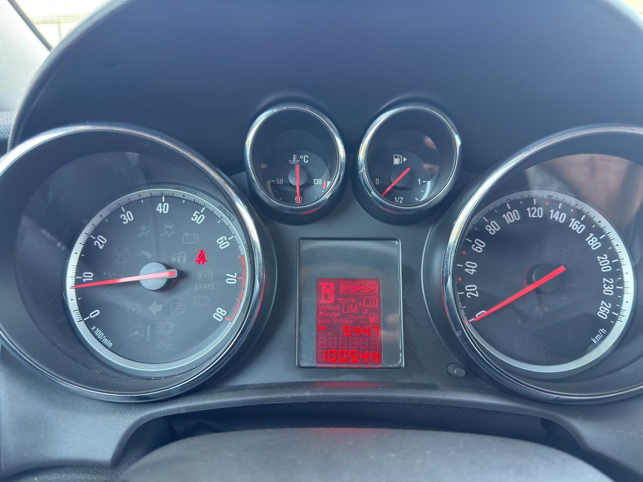 Opel Astra 1.4 Turbo 140CV 5 porte Cosmo