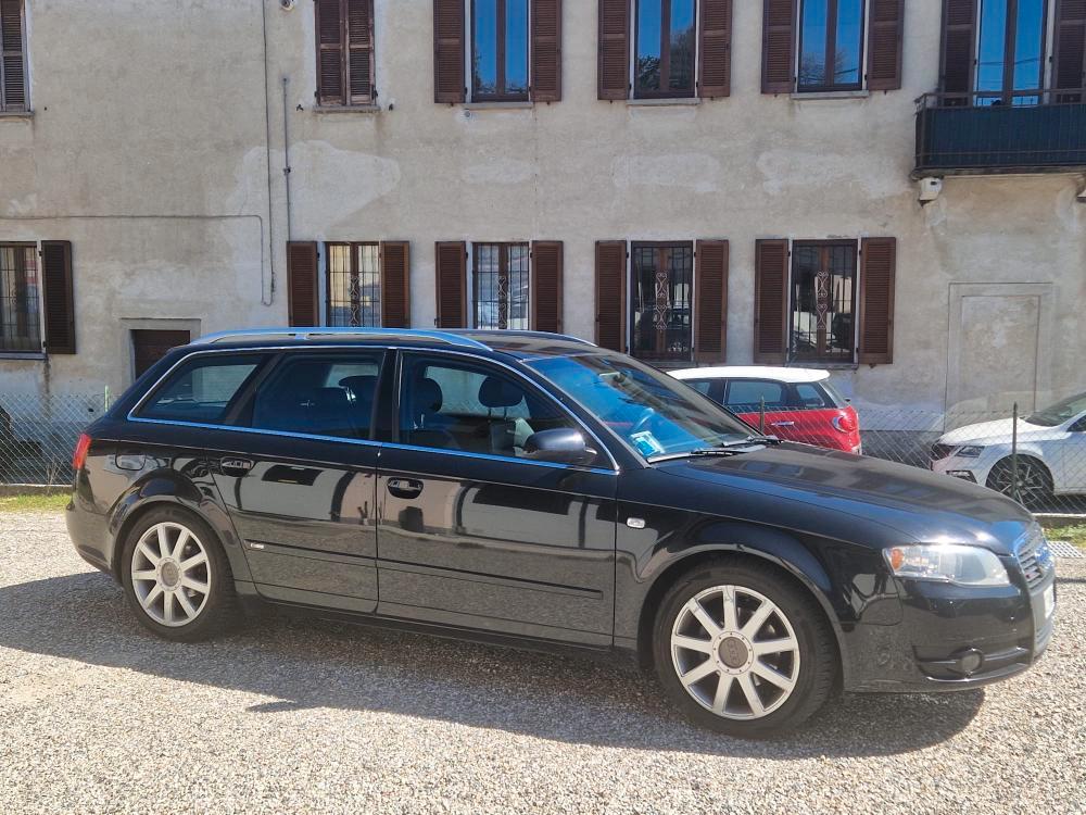 Audi A4 Avant 2.0 tdi Top