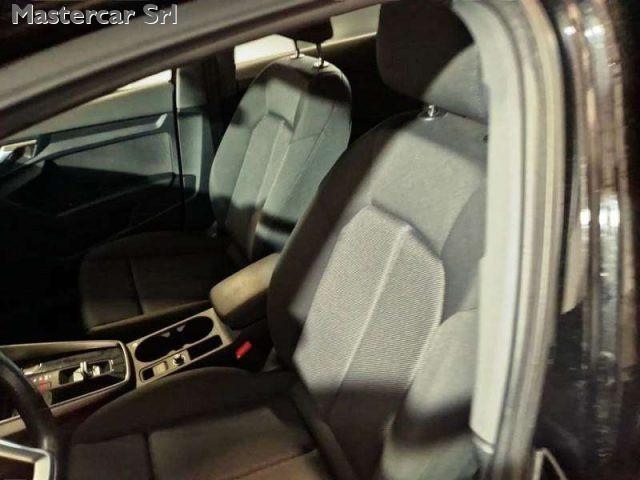 AUDI A3 BERLINA 35 TFSI 150cv S TRONIC BUSINESS - GL727SW