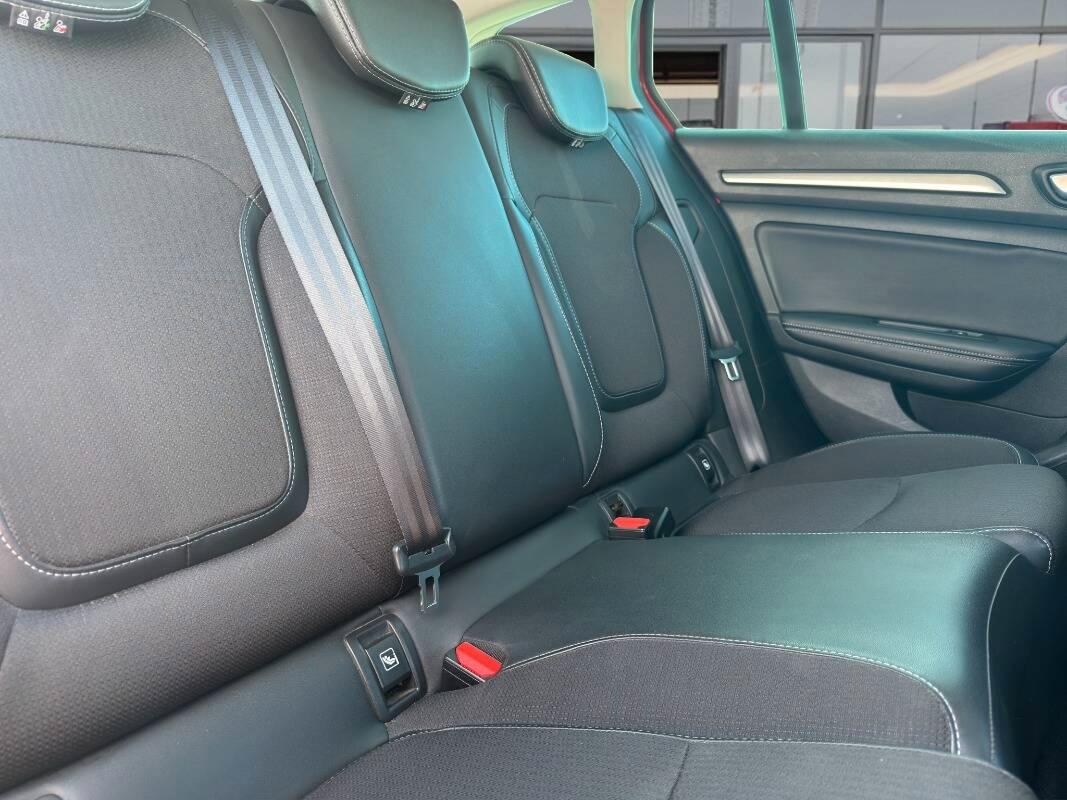 Renault Megane 1.5 blue dci Intens 115cv CON TELECAM E CARPLAY