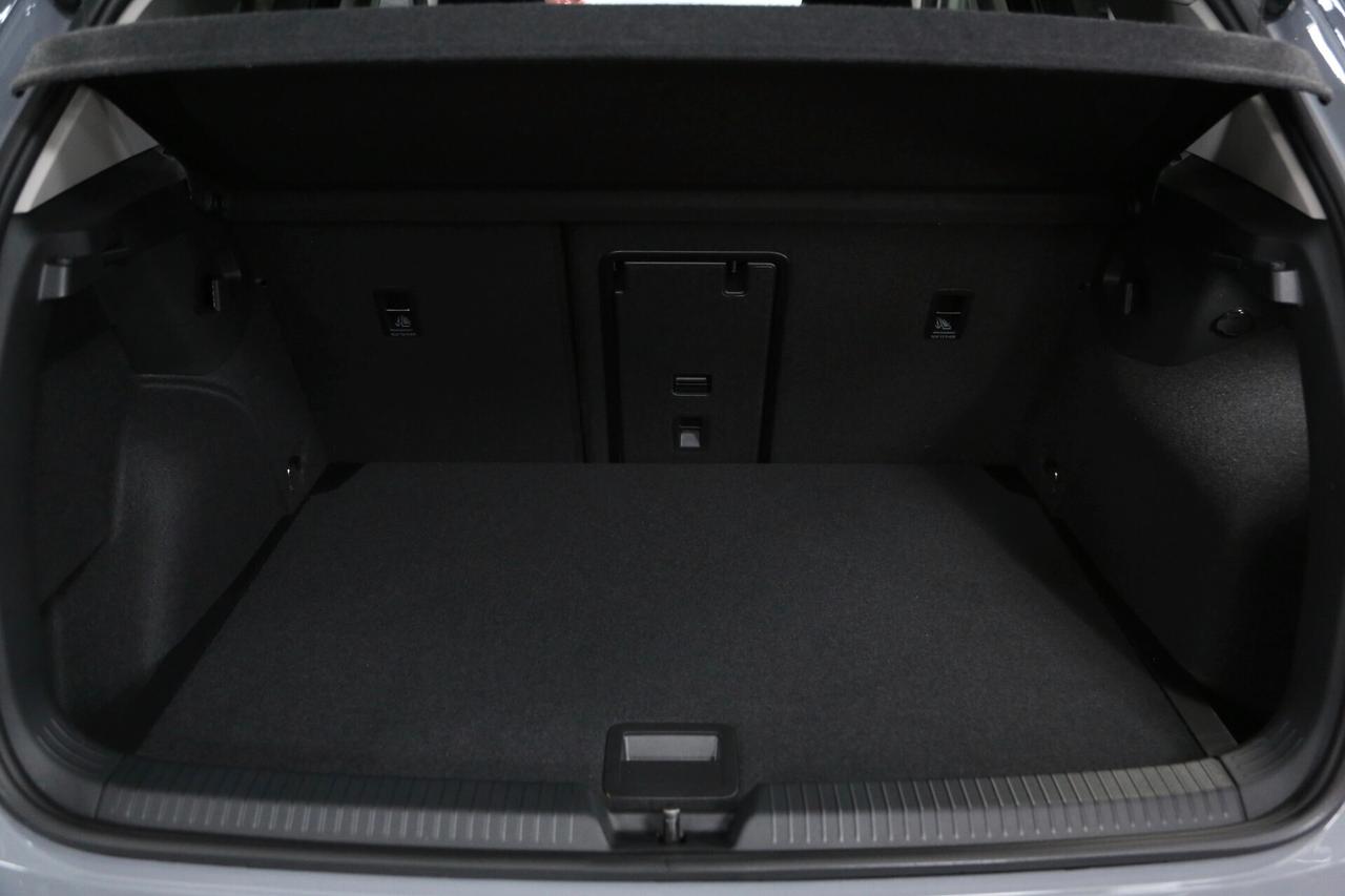 Volkswagen Golf 1.5 eTSI 115 cv DSG Edition Plus