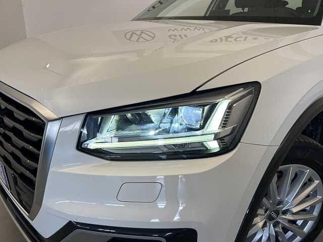 Audi Q2 30 TDI Business Design