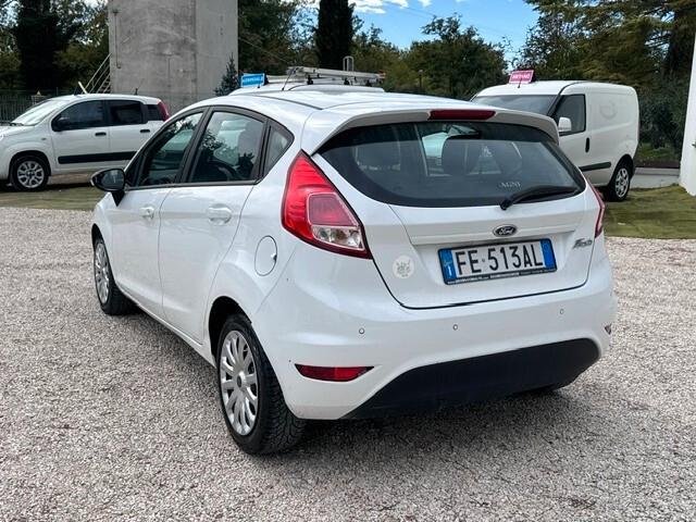 Ford Fiesta 1.5 TDCi 75CV 5 porte Business