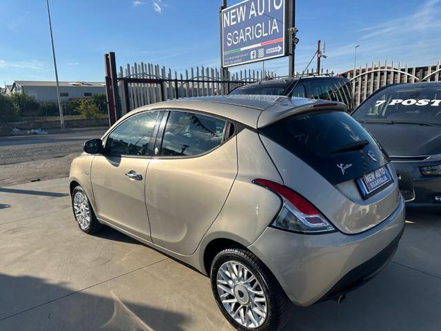 LANCIA Ypsilon 1.2 69 CV 5P GPL Ecochic Gold