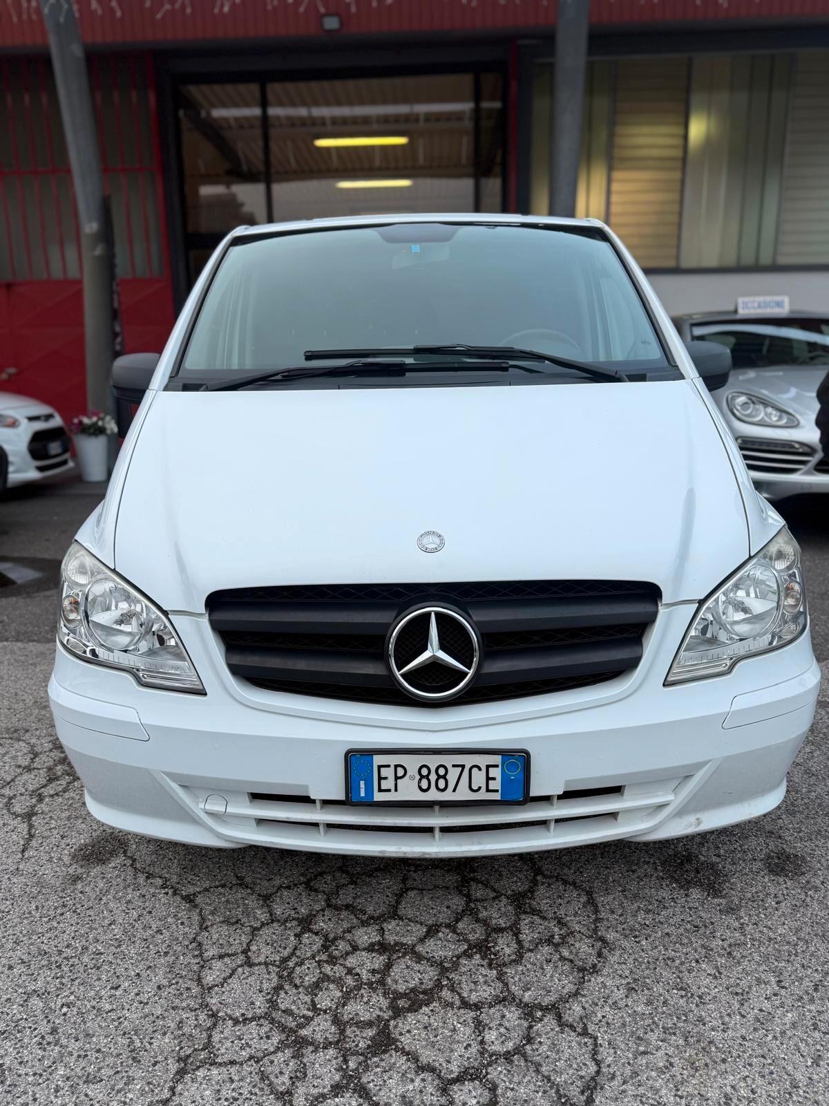 Mercedes-Benz Vito 2.2 Vito 2.2 113 CDI Mixto Vetrato Long 6 POSTI