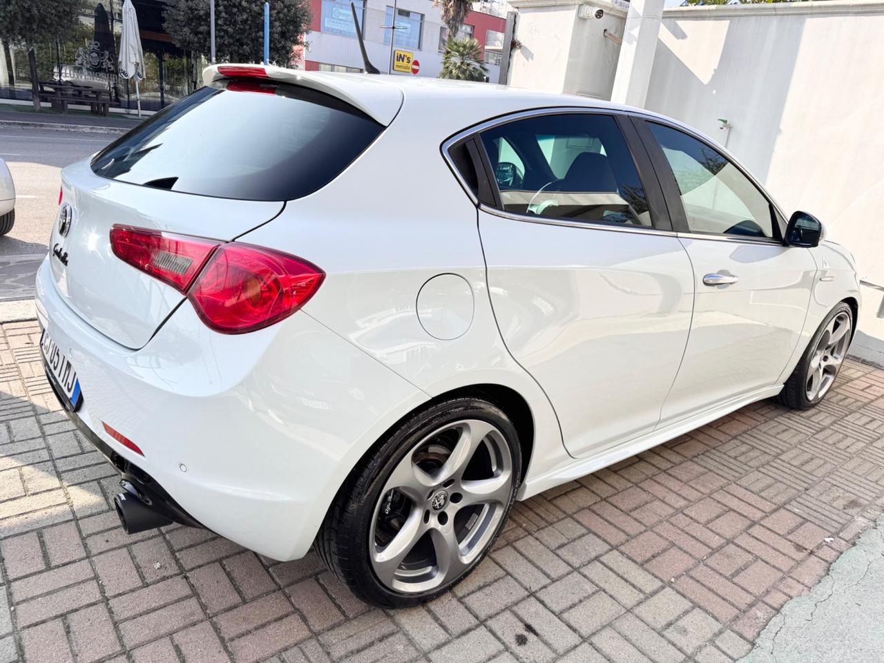 Alfa Romeo Giulietta 2.0 JTDm-2