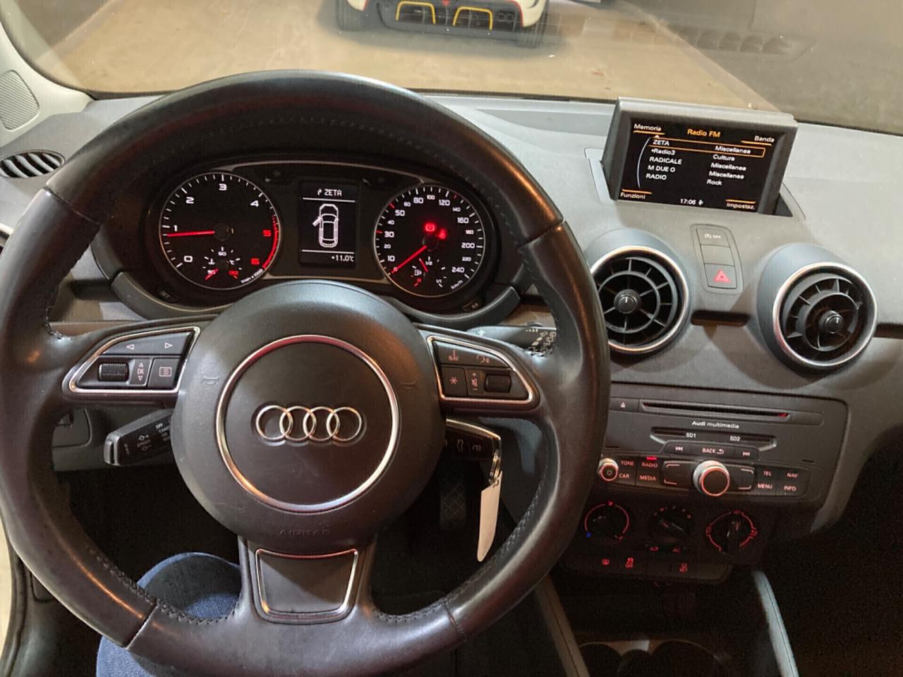 Audi A1 1.6 90cv Ambition