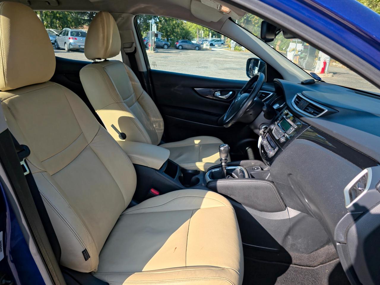 Nissan Qashqai 1.5 dCi DPF Tekna CV-110 E5B Manuale NEO 2014