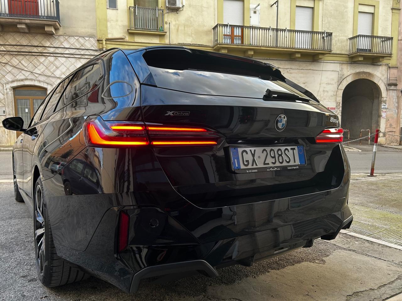 Bmw 520d 48V xDrive Touring Msport Pro Black Sapphire