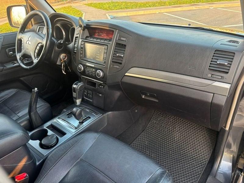 Mitsubishi Pajero *TETTO - SEDILI RISCALD.* 3.2 Diesel 7 POSTI