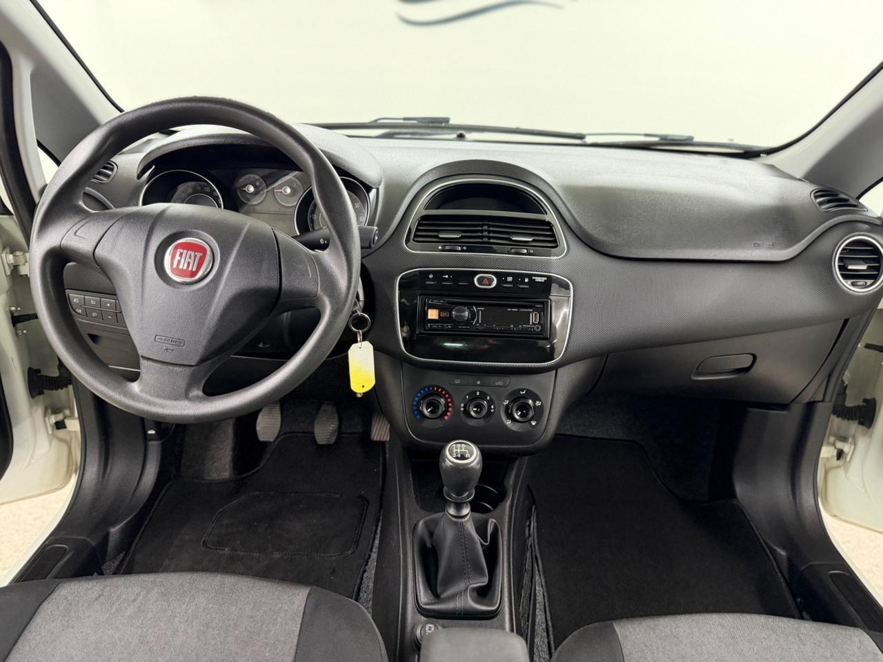 FIAT PUNTO (anno 2015)