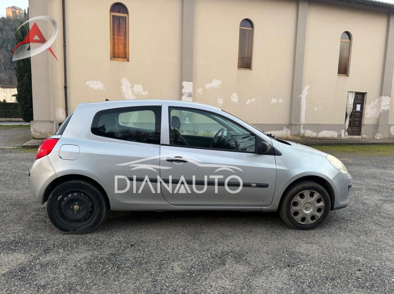 Renault Clio Storia 1.2 16V Motore con 75.000 km Cinghia e frizione Nuove!!!