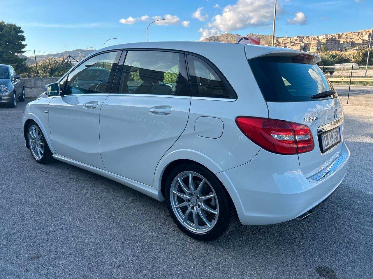 Mercedes-benz B 200 CDI BlueEFFICIENCY Premium