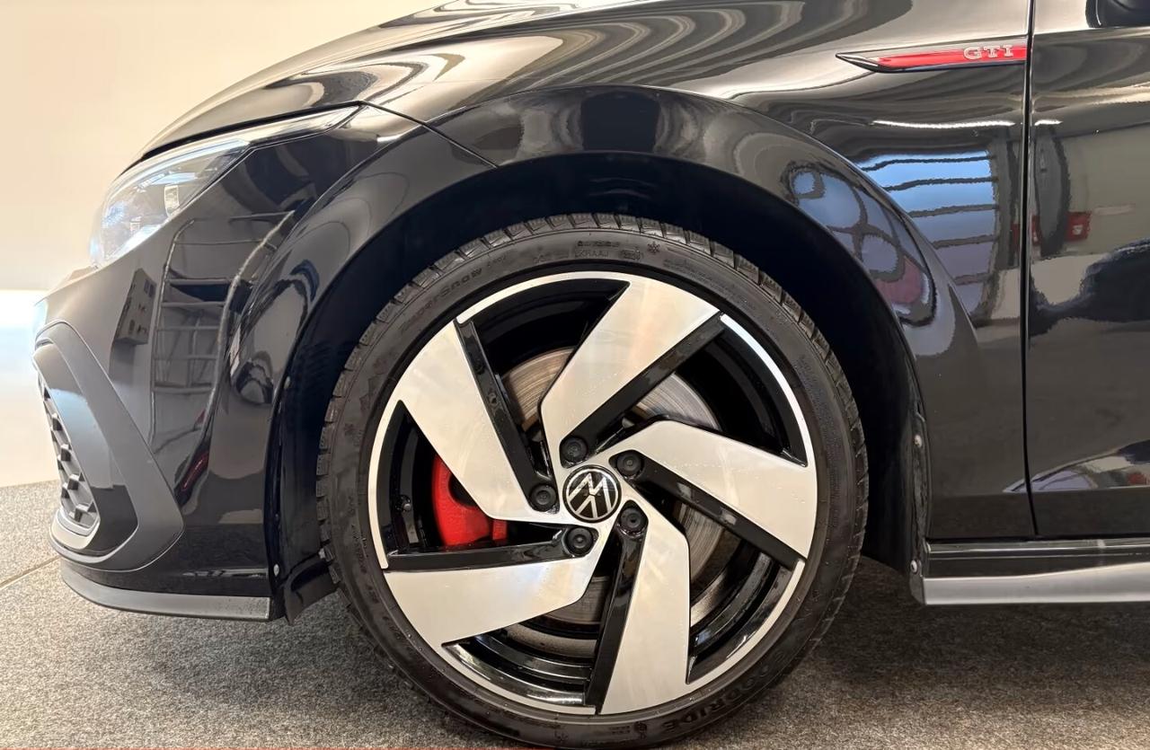 Volkswagen Golf GTI 2.0 TSI DSG led navi