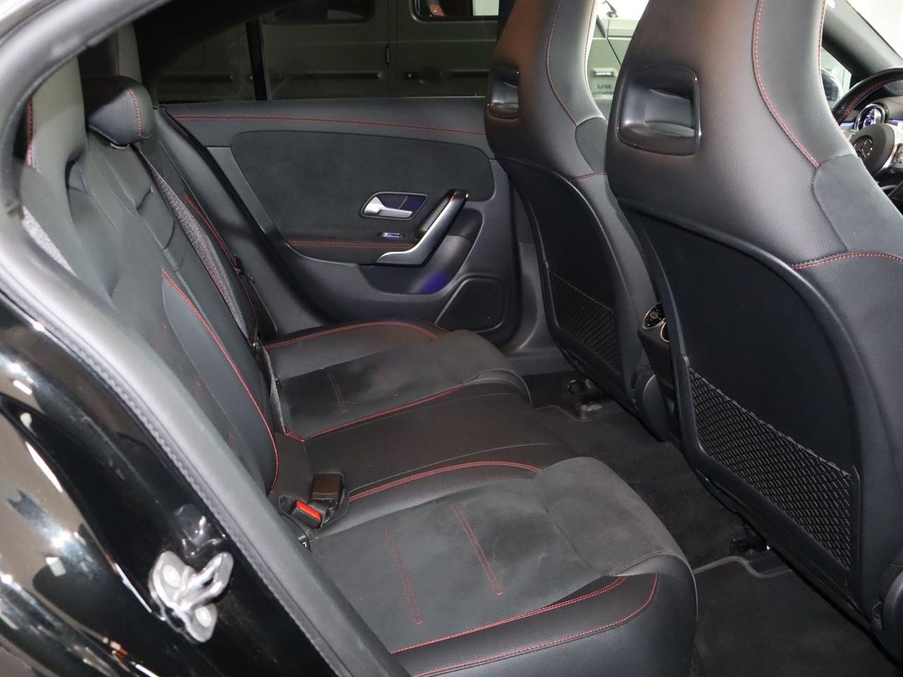 Mercedes-Benz CLA 200 AMG Line Premium Plus #11012