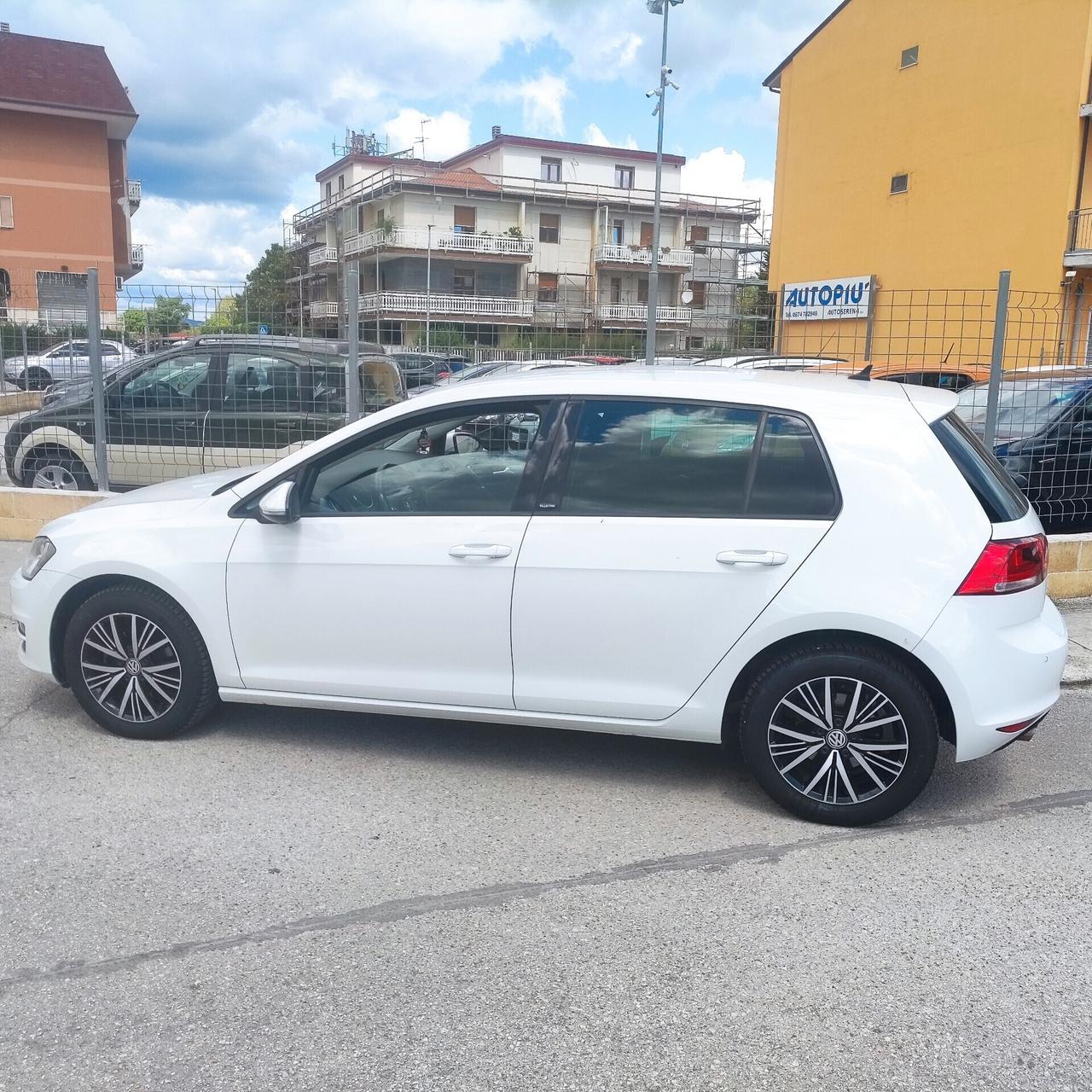 Volkswagen Golf 1.6 TDI 5p. Highline BlueMotion Technology