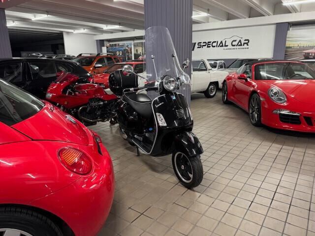 Piaggio Vespa 300 GTS Super i.e. 10.000KM