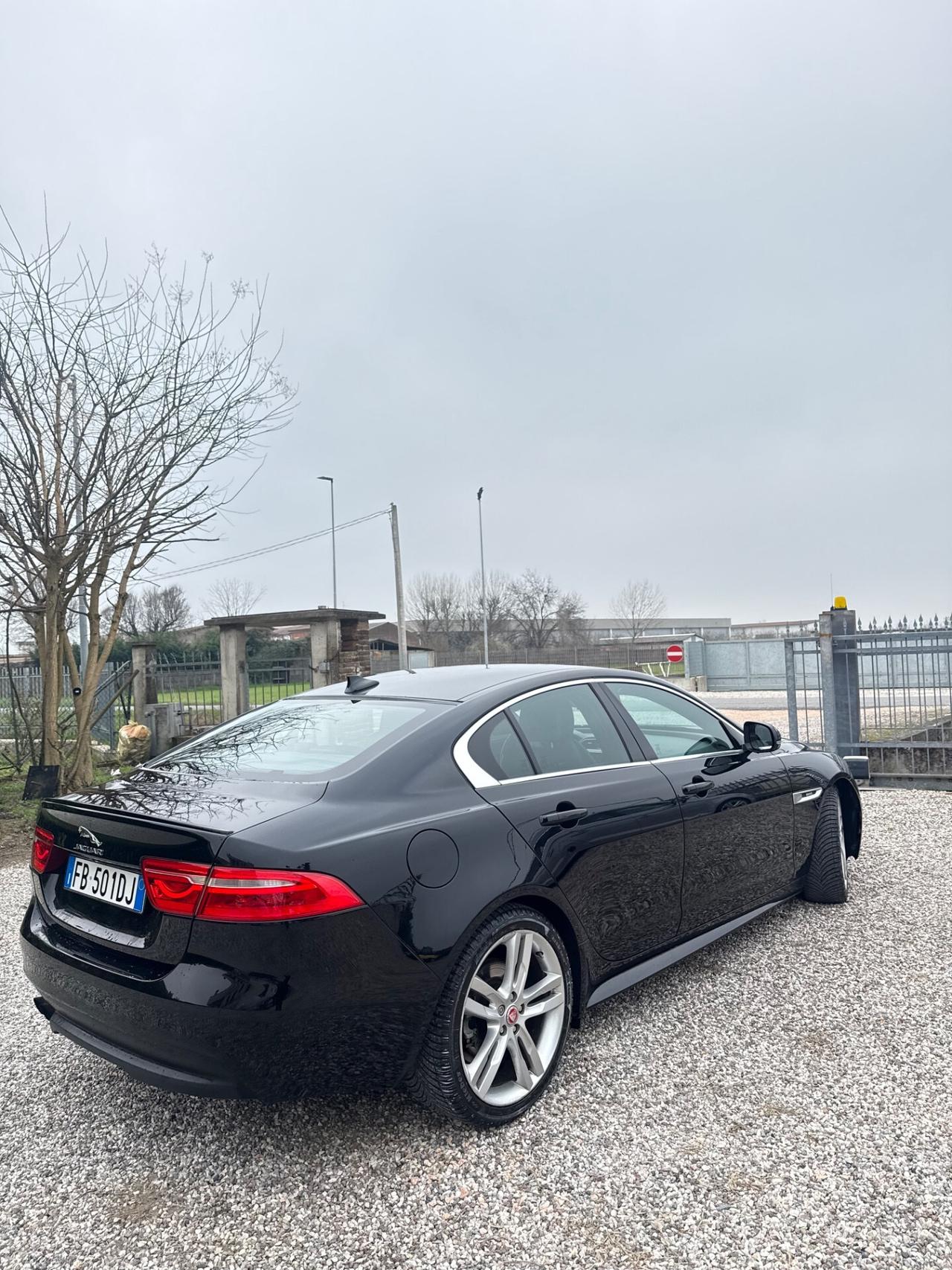 Jaguar XE 2.0 D E-Performance aut. R-Sport