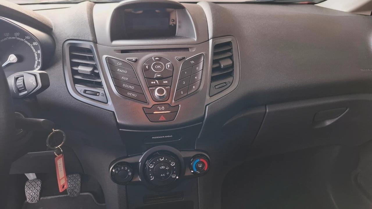 Ford Fiesta Plus 1.0 80CV 5 porte