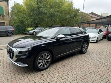 AUDI SQ8 TDI quattro tiptronic PANORAMA