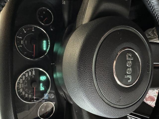 Jeep Wrangler Unlimited 2.8 crd Sahara auto