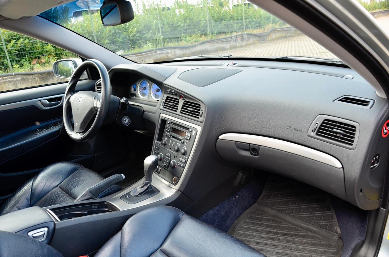 VOLVO V70 2.5 R AWD 300cv AUTO, ASI, ESENTE SUPERBOLLO, ECCELLENTI CONDIZIONI, INTROVABILE, TETTO, PERMUTE