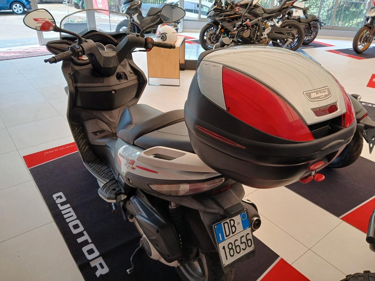 Malaguti Madison 3 250
