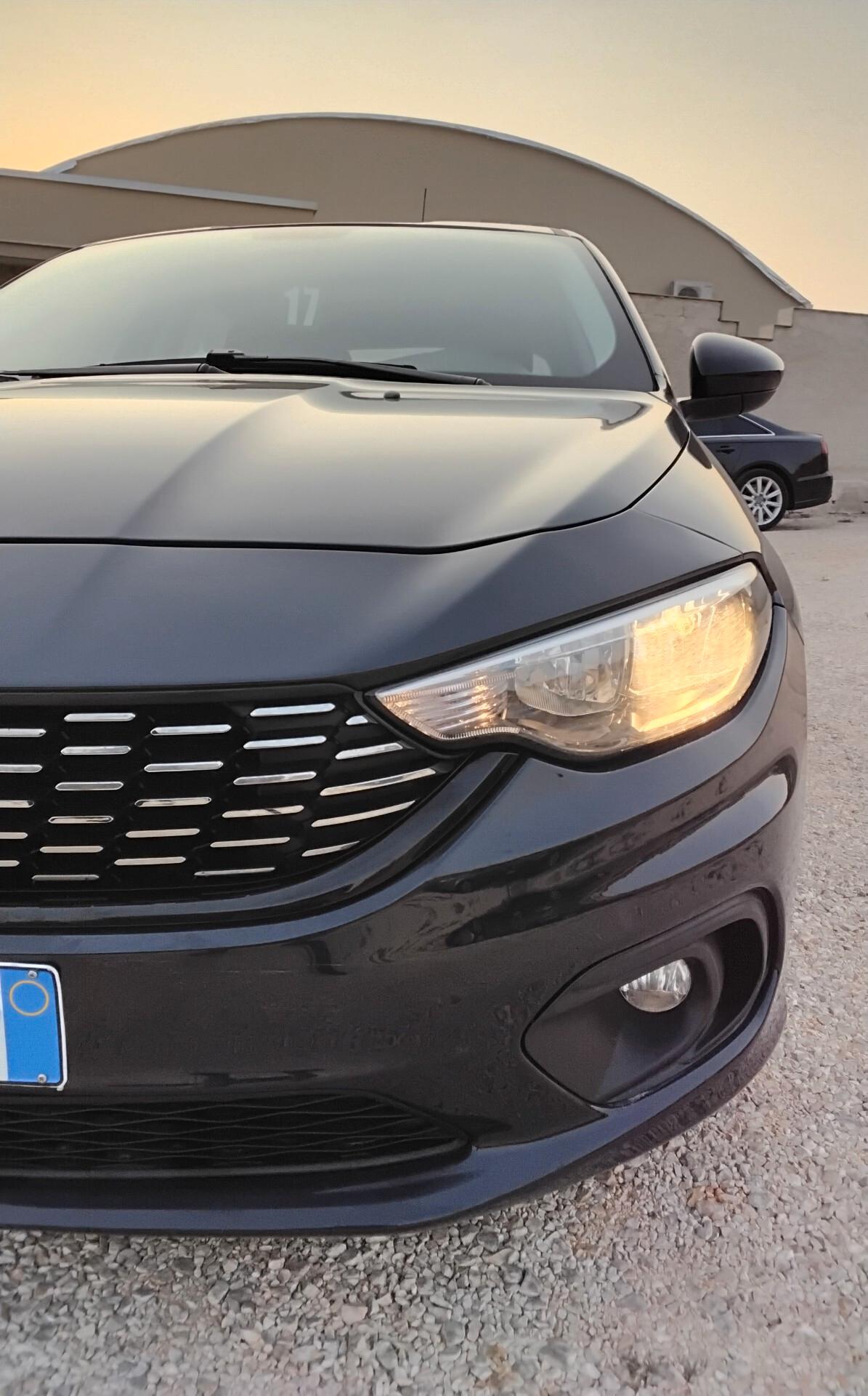 Fiat Tipo 1.6 Mjt S&S 5 porte S-Design