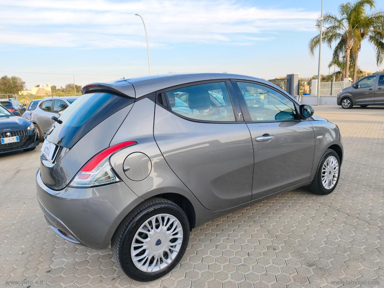 LANCIA Ypsilon 1.3 MJT 95 CV 5p. S&S Platinum