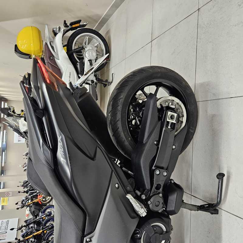 Yamaha T-Max 560 - 2022
