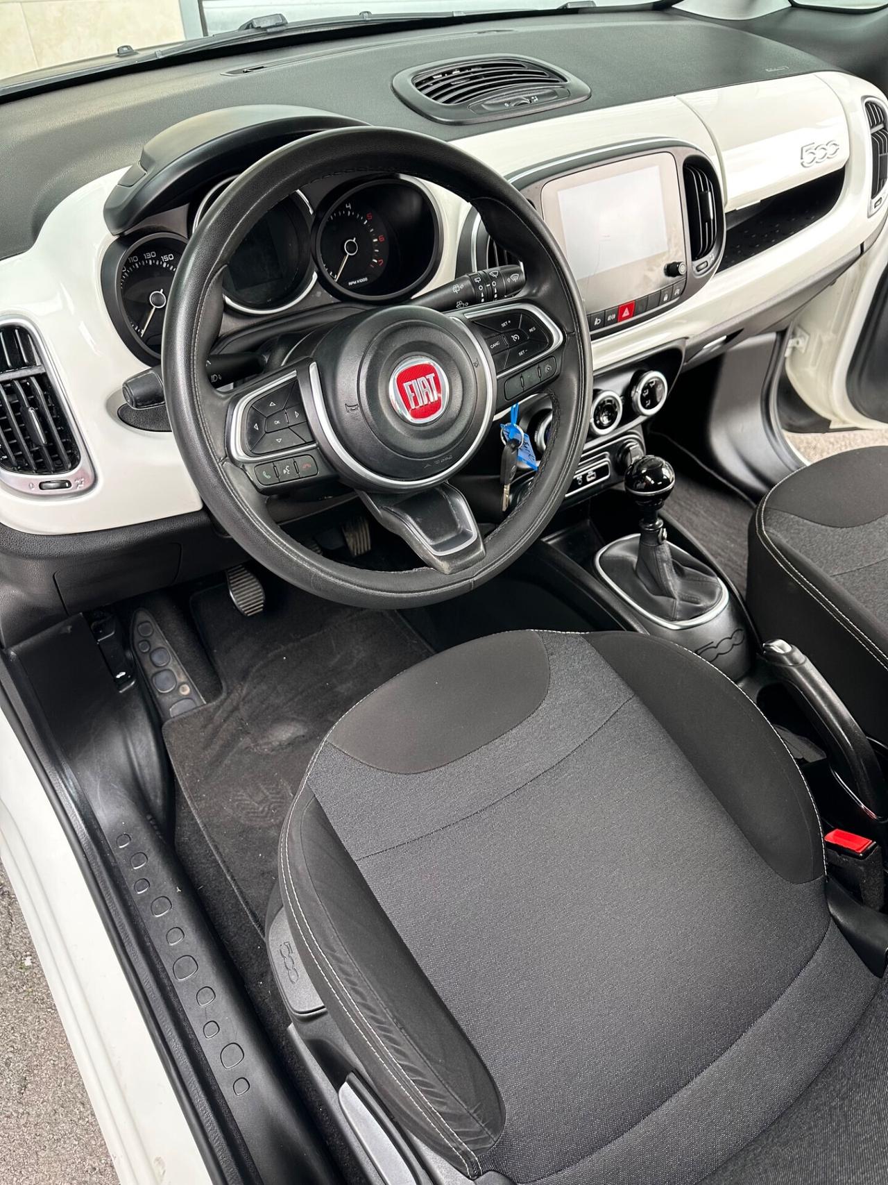 Fiat 500L 1.6 Multijet 120cv Mirror