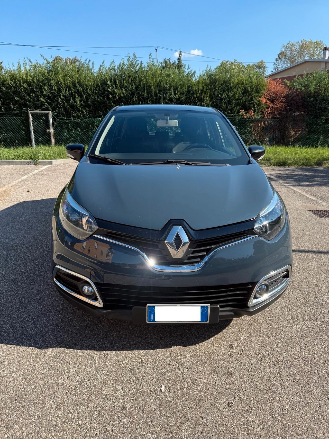 Renault Captur 1.5 dci - AUT. - NEOP. - NAV. - 12 MESI DI GAR. -