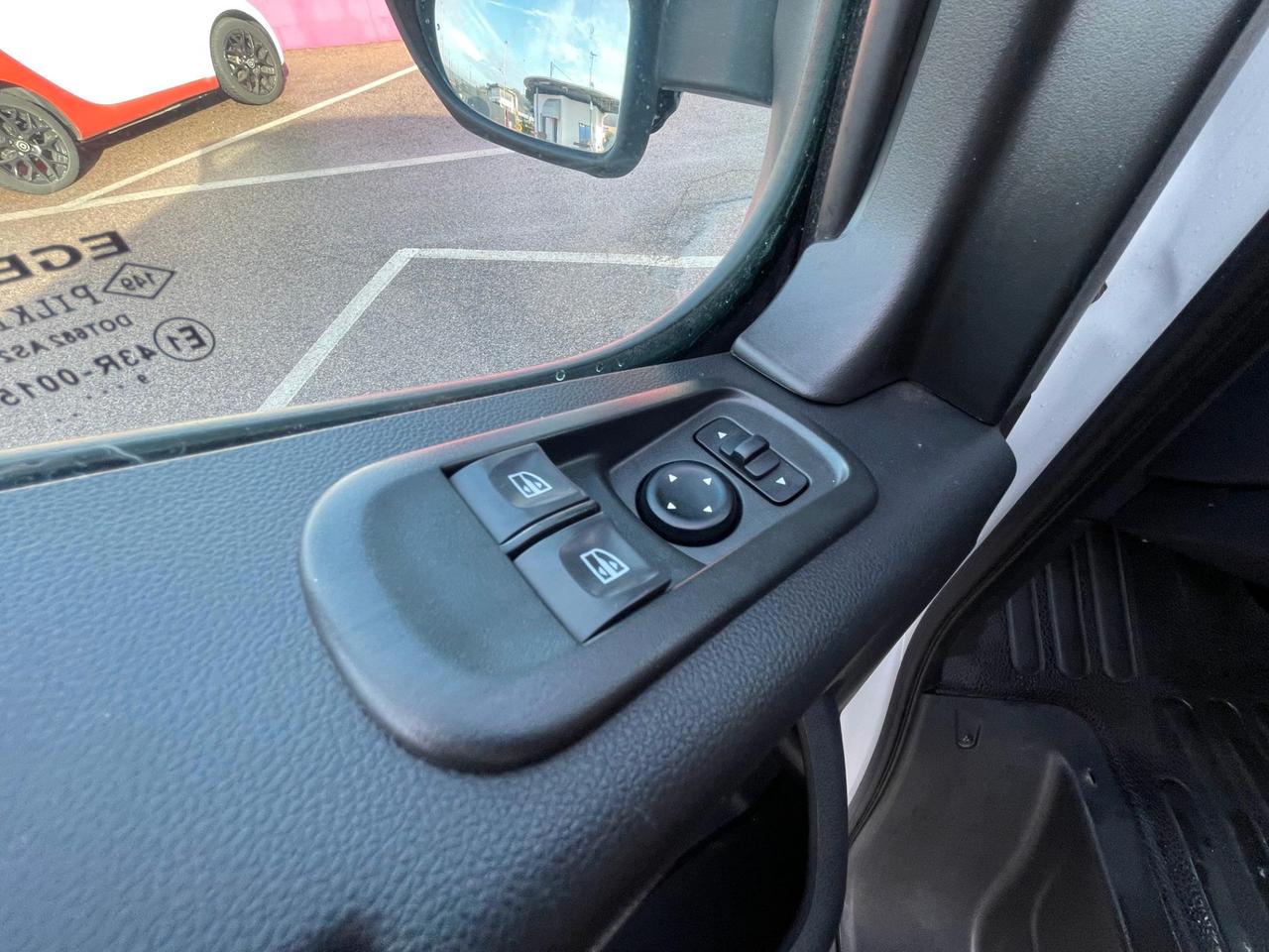 RENAULT Master 5ª serie Master T35 2.3 dCi 135...