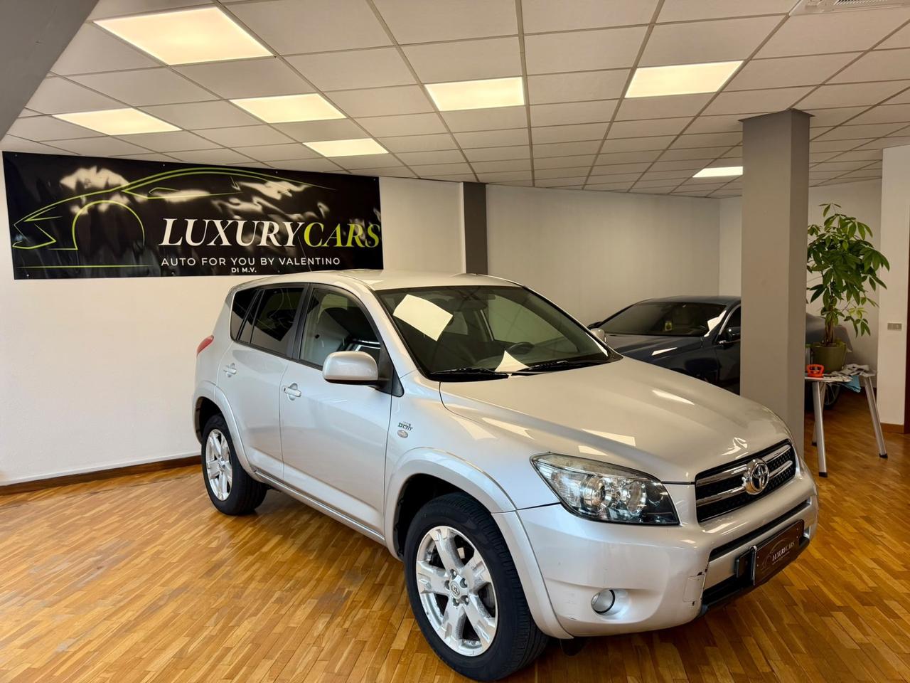 Toyota RAV 4 RAV4 2.2 D-4D 177 CV Luxury