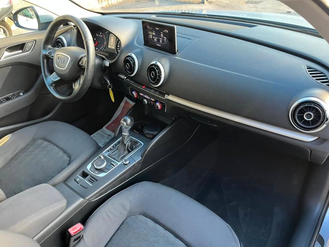 Audi A3 1.6 tdi Business 110cv s-tronic E6
