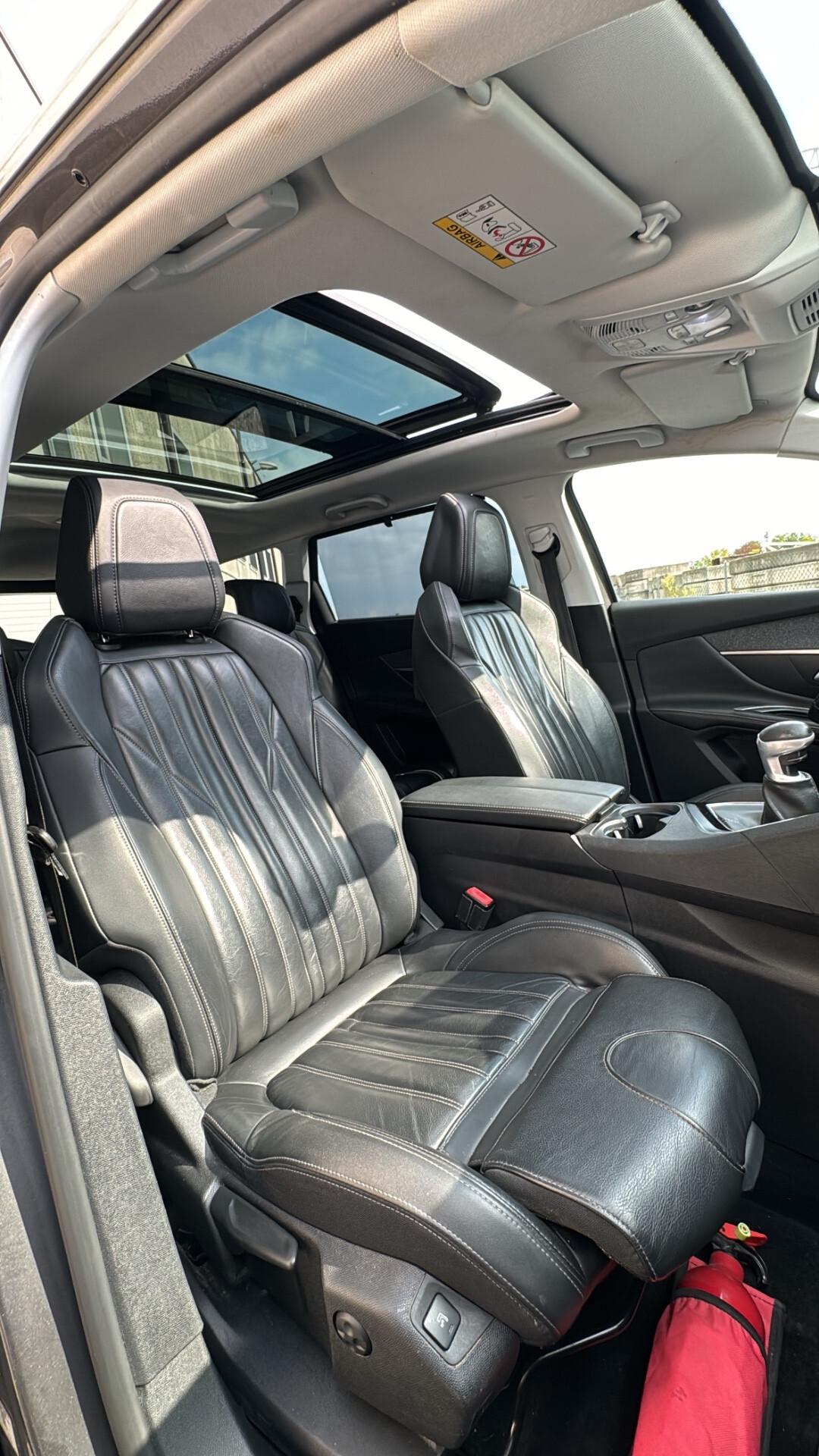 Peugeot 5008 7 POSTO