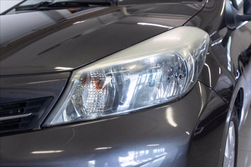 TOYOTA Yaris 5p 1.0 del 2012