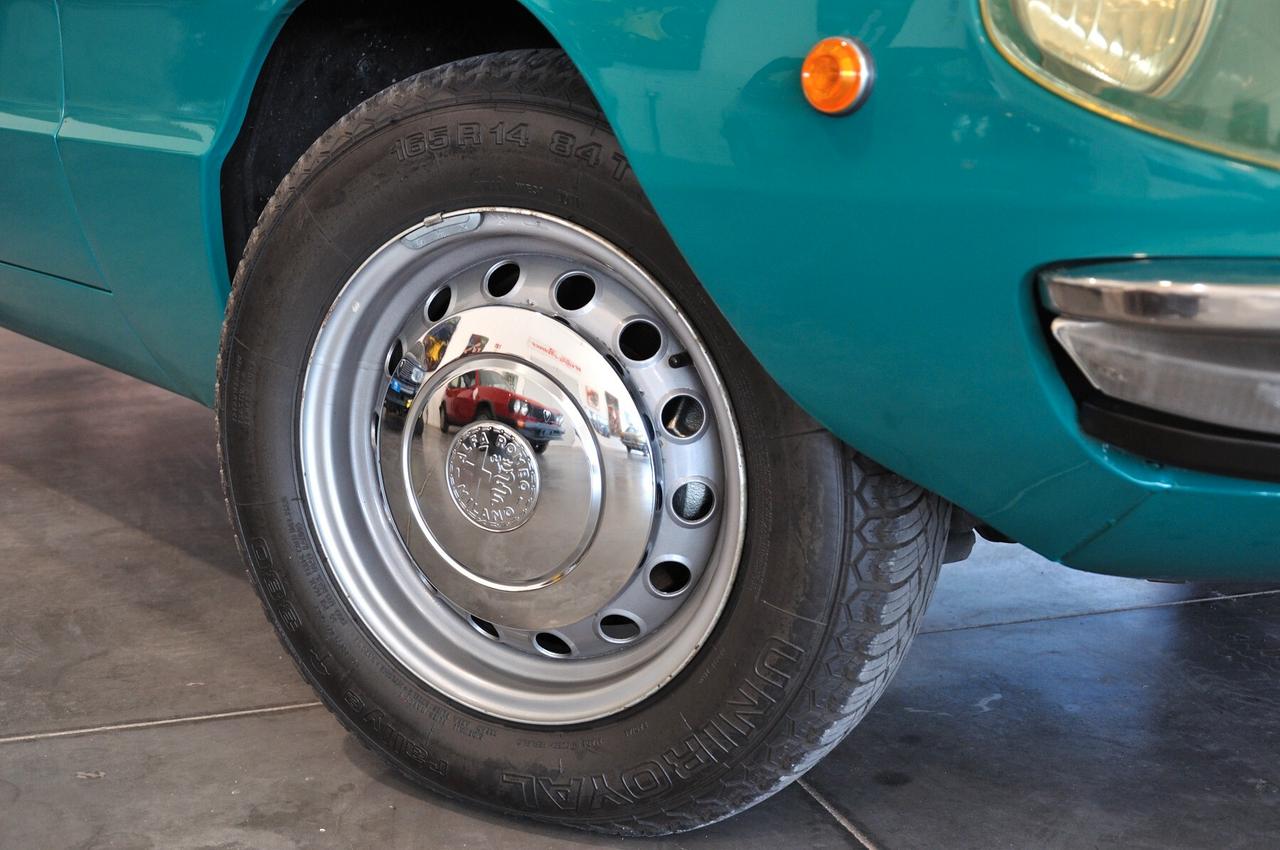 Alfa Romeo Spider 1300 Junior Duetto osso di seppia RIAR conservata